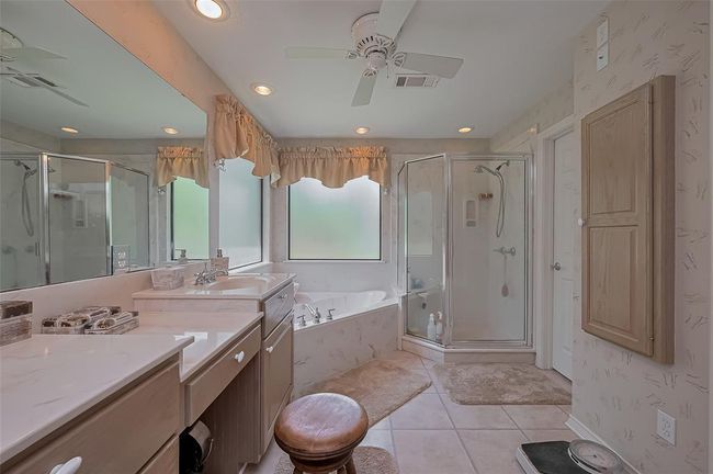 780 Hickory Ridge Dr, House other with 2 bedrooms, 3 bathrooms and 2 parking in Coldspring TX | Image 37