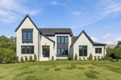713 Adkisson Ln, Nashville, TN, 37205-1201 | Card Image