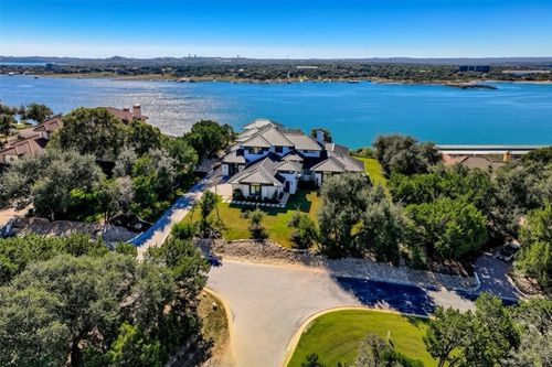 6412 Lantern View Dr, Jonestown, TX, 78645-4581 | Card Image