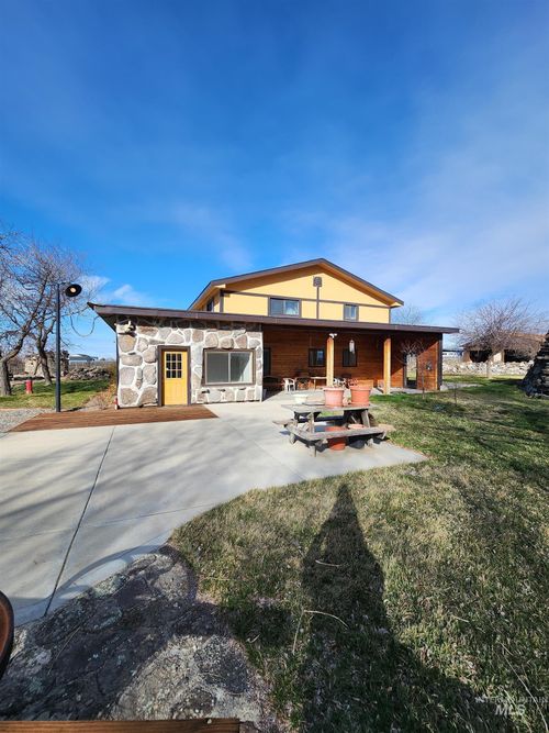 11382 W Desert Duck Ave, Mountain Home, ID, 83647-5060 | Card Image