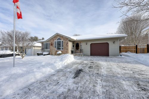 24 Lorraine Ave, Tillsonburg, ON, N4G4V3 | Card Image