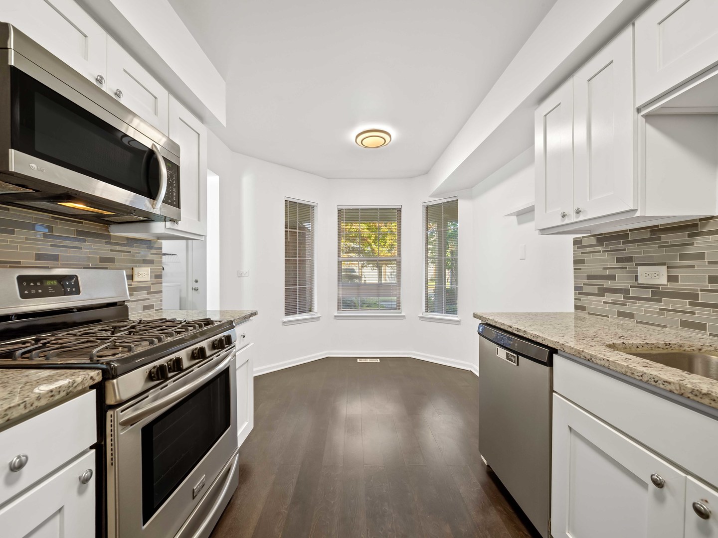Residential Lease in Buffalo Grove 3