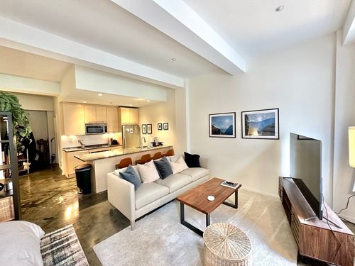 207-40 Fay St, Boston, MA, 02118-4312 | Card Image
