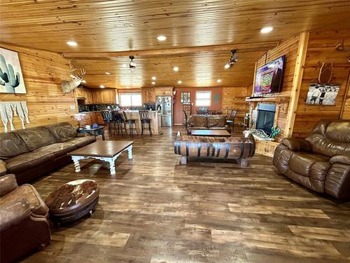 10371 N 1820 Rd, Cheyenne, OK, 73628-5069 | Card Image