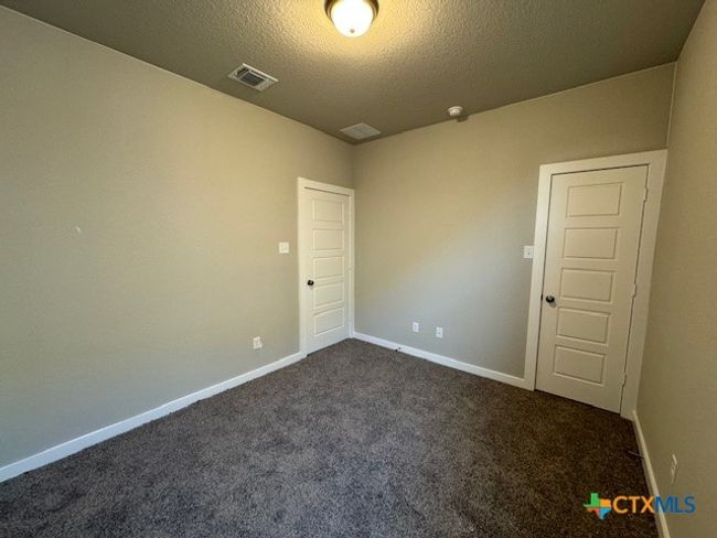927 James Parker Cir, House other with 3 bedrooms, 2 bathrooms and null parking in Killeen TX | Image 12