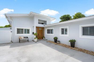 656 Kingfish Place, House other with 4 bedrooms, 3 bathrooms and null parking in North Palm Beach FL | Image 1