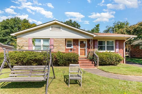 4738 Brooktree Dr, Charlotte, NC, 28208-1611 | Card Image