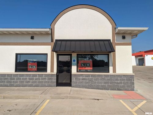 ste-c-407 S 4th St, Dunlap, IL, 61525-8082 | Card Image