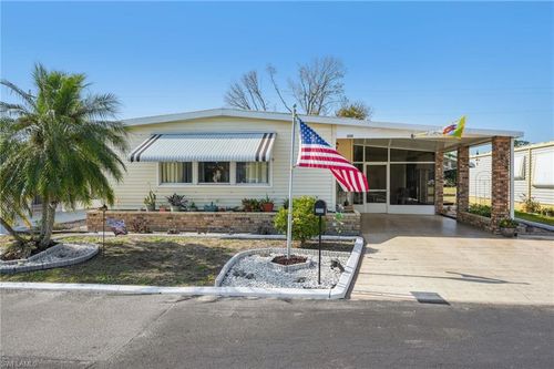 3000 Longview Ln, NORTH FORT MYERS, FL, 33917-1542 | Card Image