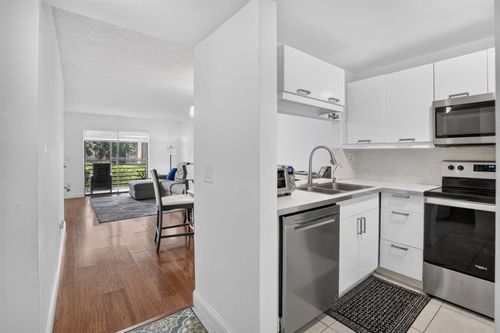 203-2793 Nw 104th Avenue, Sunrise, FL, 33322 | Card Image