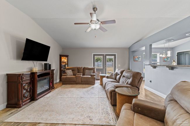 3942 Flour Mill Cir, House other with 4 bedrooms, 2 bathrooms and 2 parking in Pace FL | Image 10