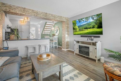 45 New Brighton Gardens Se, Calgary, AB, T2Z0A4 | Card Image
