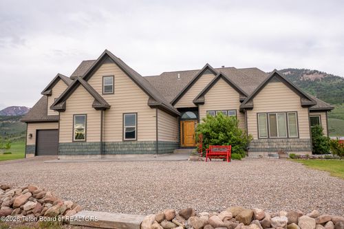 61 Astorian Ln, Smoot, WY, 83126-5001 | Card Image