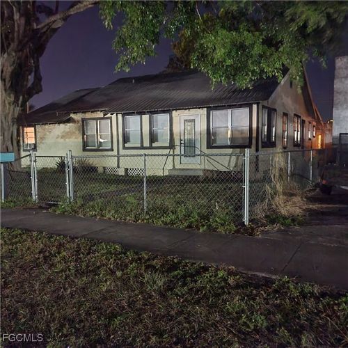 341 El Paso Ave, Clewiston, FL, 33440-4613 | Card Image