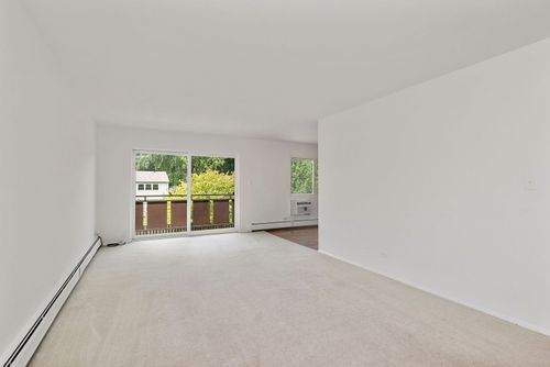 unit-204-2620 Windsor Dr, Arlington Heights, IL, 60004-2740 | Card Image