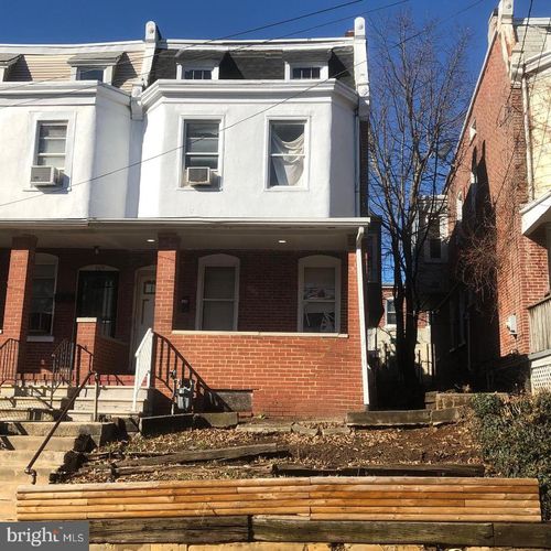 111 Fulton St, WILMINGTON, DE, 19805-3524 | Card Image