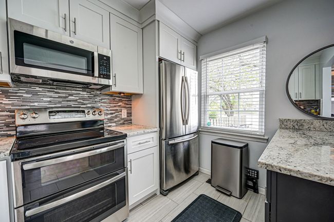 19824 Irongate Ct, Condo with 3 bedrooms, 3 bathrooms and null parking in Northville Township MI | Image 18