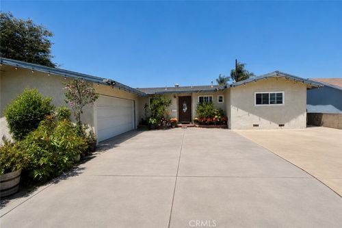 10215 Ashdale St, Stanton, CA, 90680-1704 | Card Image