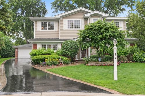 404 Sunset Dr, Wilmette, IL, 60091-3031 | Card Image