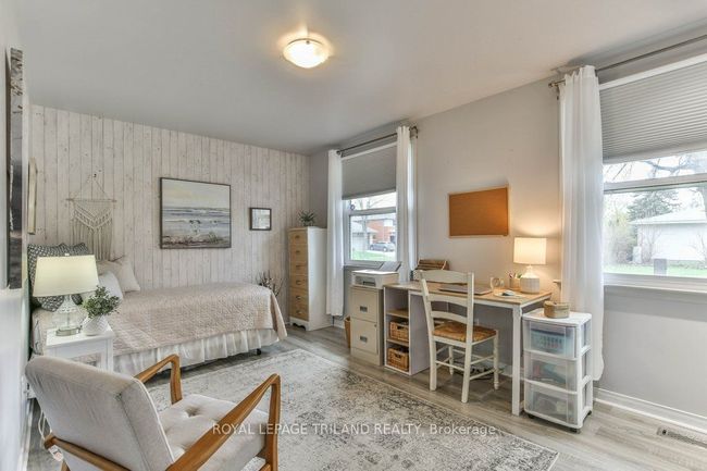 834 Viscount Rd, House other with 3 bedrooms, 2 bathrooms and 4 parking in London ON | Image 19