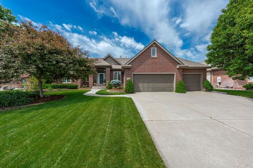 2133 W Harborlight Ct, Wichita, KS, 67204-2571 | Card Image