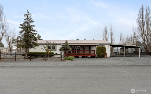 8521 Jean Rd Ne, Moses Lake, WA, 98837-3641 | Card Image