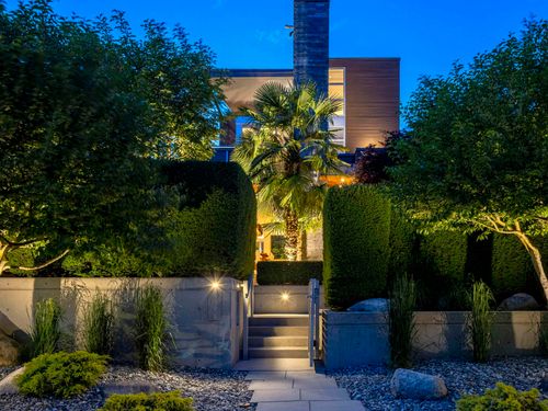 1995 Whyte Ave, Vancouver, BC, V6J1B4 | Card Image