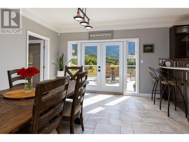 1920 Laurel St, House other with 4 bedrooms, 4 bathrooms and null parking in Terrace BC | Image 8