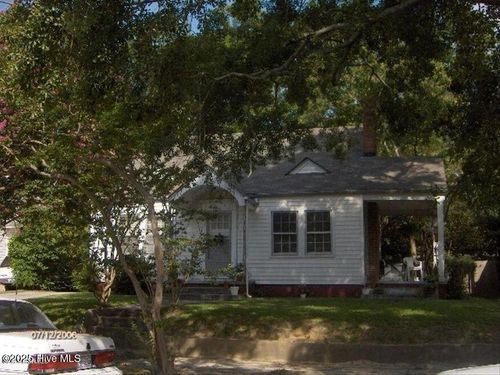 202 S Summit St, Greenville, NC, 27858-1240 | Card Image