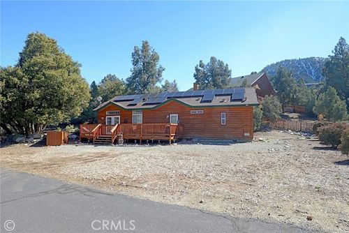 2105 Zermatt Dr, PINE MOUNTAIN CLUB, CA, 93222-4086 | Card Image