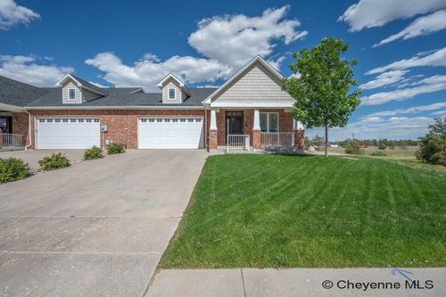 401 Sterling Dr, Cheyenne, WY, 82009-5809 | Card Image