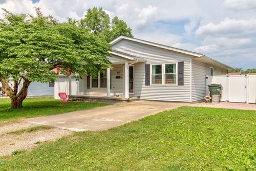 601 N Ohio St, Tuscola, IL, 61953-1141 | Card Image