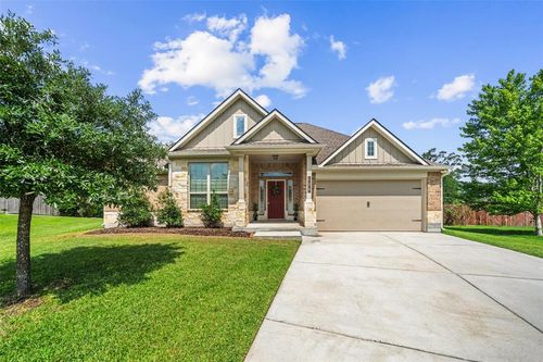 128 Red Deer Way, Huntsville, TX, 77320-2084 | Card Image