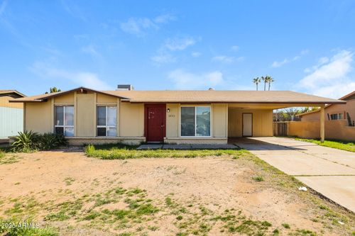 3043 N 75th Dr, Phoenix, AZ, 85033-5406 | Card Image