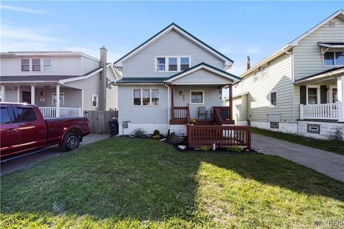 71 Walnut St, Lackawanna, NY, 14218-3349 | Card Image