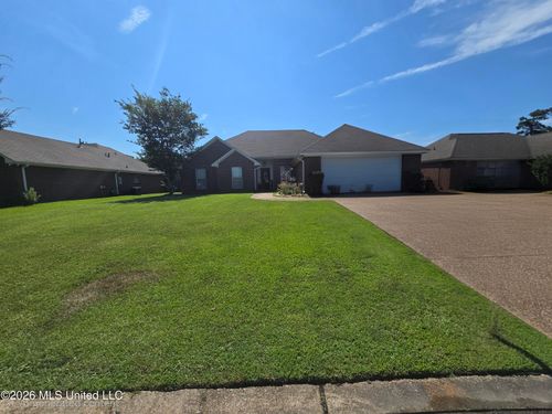 606 Summer Pl, Flowood, MS, 39232-7595 | Card Image