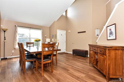 3 Jaques Dr, Washingtonville, NY, 10992-1266 | Card Image