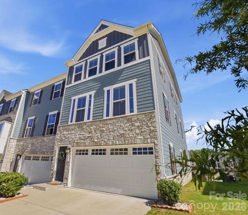 921 Portrush Ln, Tega Cay, SC, 29708-6002 | Card Image