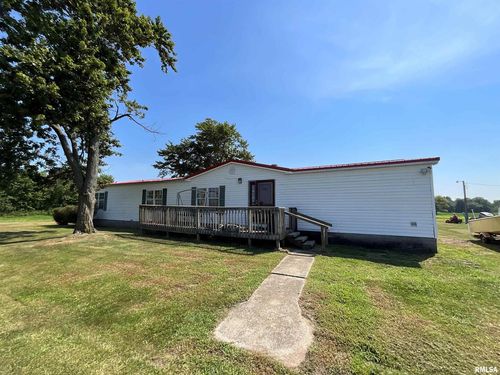 7106 Krutsinger Rd, Kinmundy, IL, 62854-3346 | Card Image