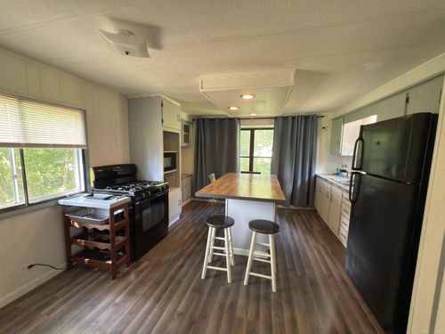 2572 Cash Rd, Applegate, MI, 48401-9746 | Card Image