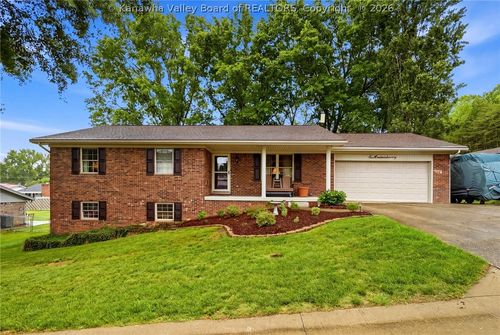 170 Woodland Frst, Winfield, WV, 25213-9606 | Card Image