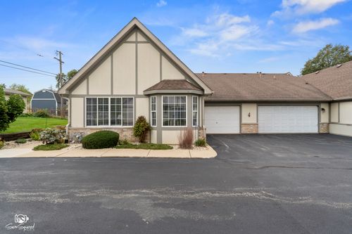 1676 Willow Circle Dr, Crest Hill, IL, 60403-2086 | Card Image