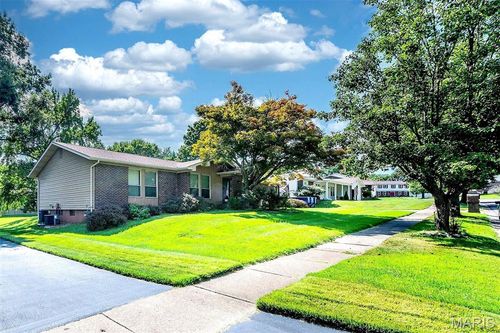 12834 Branchmont Ct, Saint Louis, MO, 63146-2209 | Card Image