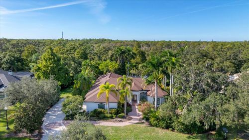 9979 Cherry Hills Avenue Cir, BRADENTON, FL, 34202-4056 | Card Image