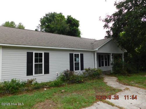 406 Seventh Street, Maysville, NC, 28555 | Card Image