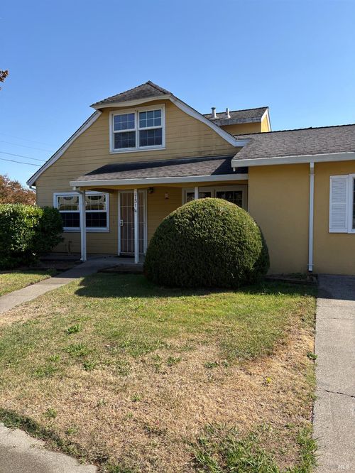 2731 Utah Street, Napa, CA, 94558 | Card Image