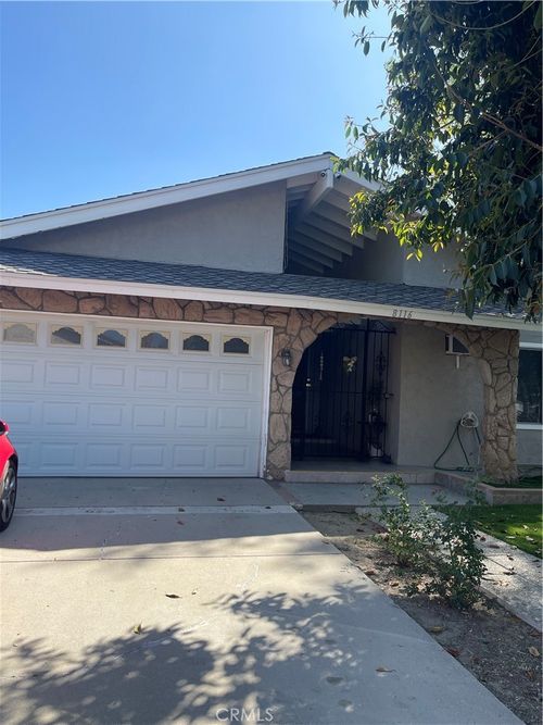 8116 Laramie Ave, Winnetka, CA, 91306-1840 | Card Image