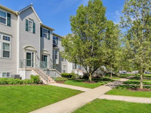 1944 Grandview Pl, Montgomery, IL, 60538-3039 | Card Image