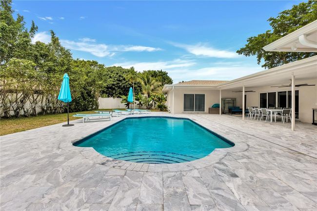 1611 Sw 54th Ter, House other with 6 bedrooms, 4 bathrooms and null parking in Plantation FL | Image 53