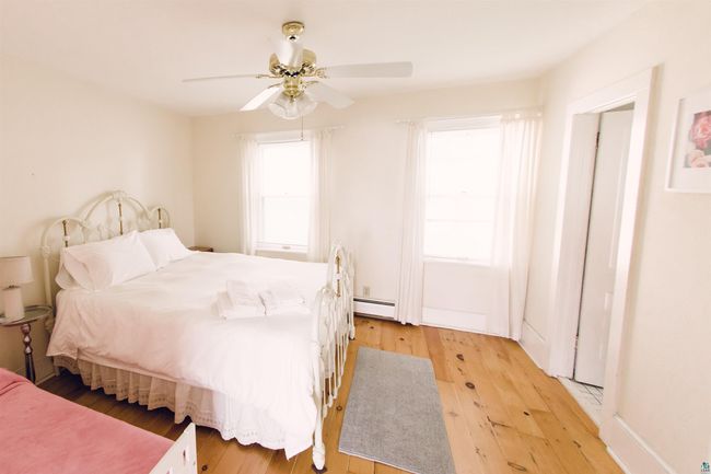 240 S 6 Th St, House other with 4 bedrooms, 2 bathrooms and null parking in Bayfield WI | Image 23
